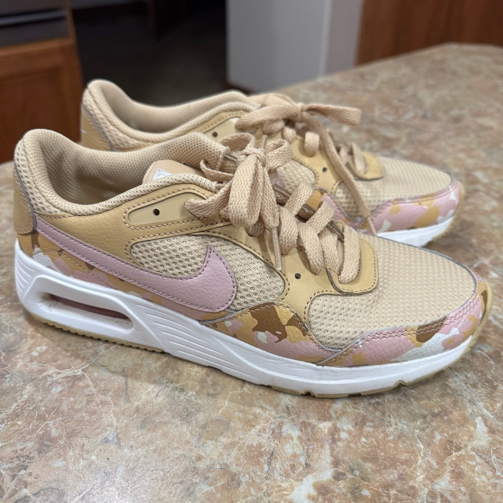 Nike Camo Air Max SC Shoes Women’s 7 Sesame Pink Camo Rare Sneakers